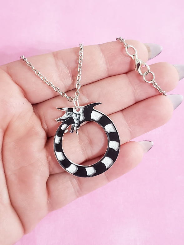 Sandworm Necklace