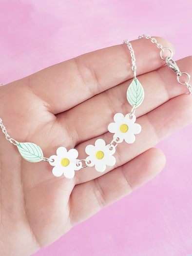 Daisy Flower Necklace